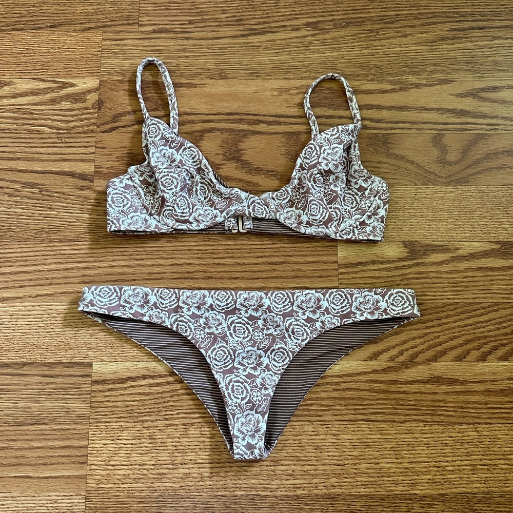 Acacia Two Piece in Java